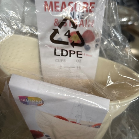 Talisman designs 2-in-1 measure rinse & strain strainer bpa-free fda safe - Picture 6 of 6